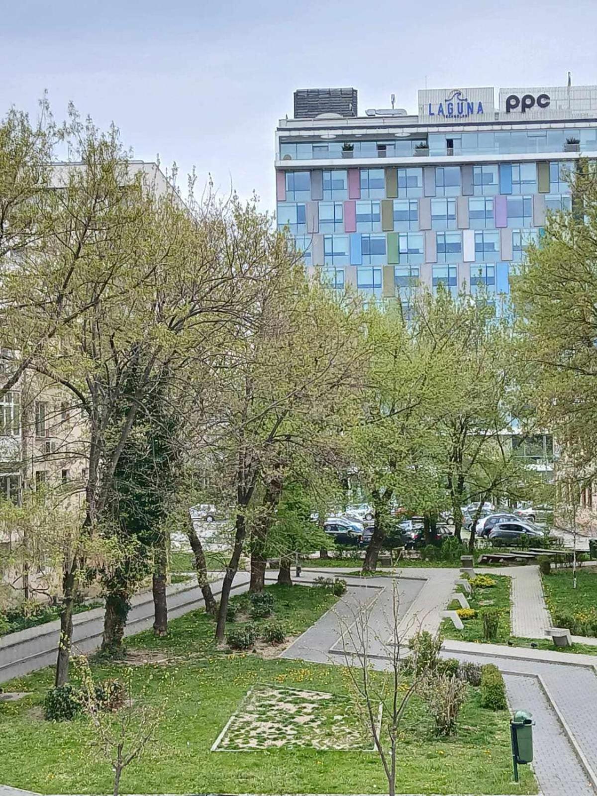 Cozy Flat Apartamento Piteşti Exterior foto